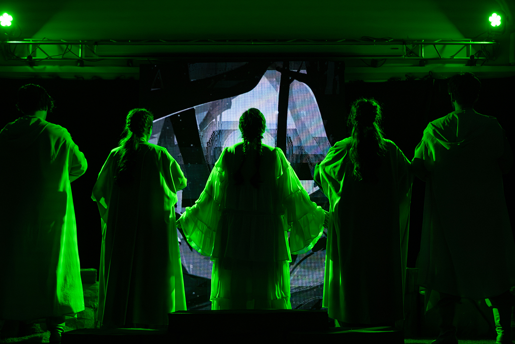 НОЧЬ В ТЕАТРЕ / Театр төне