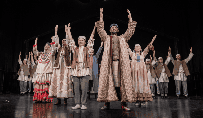 КӘҖҮЛ ЧИТЕК / НЕОБЫКНОВЕННЫЕ ИЧИГИ