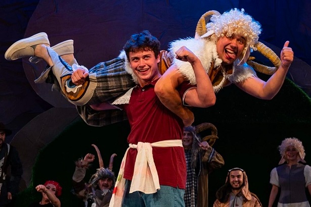 ТАУ БИТЕНДӘ САБАНТУЙ / САБАНТУЙ